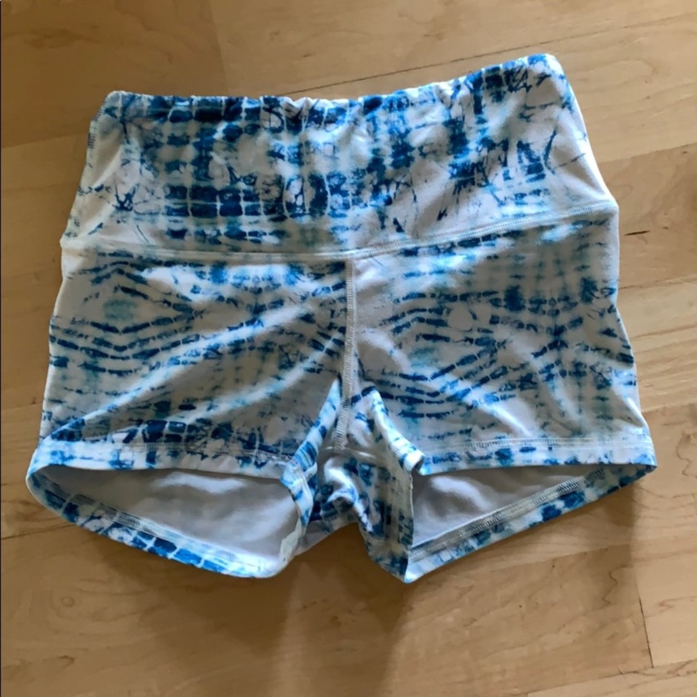 Fleo Power High Rise Shorts